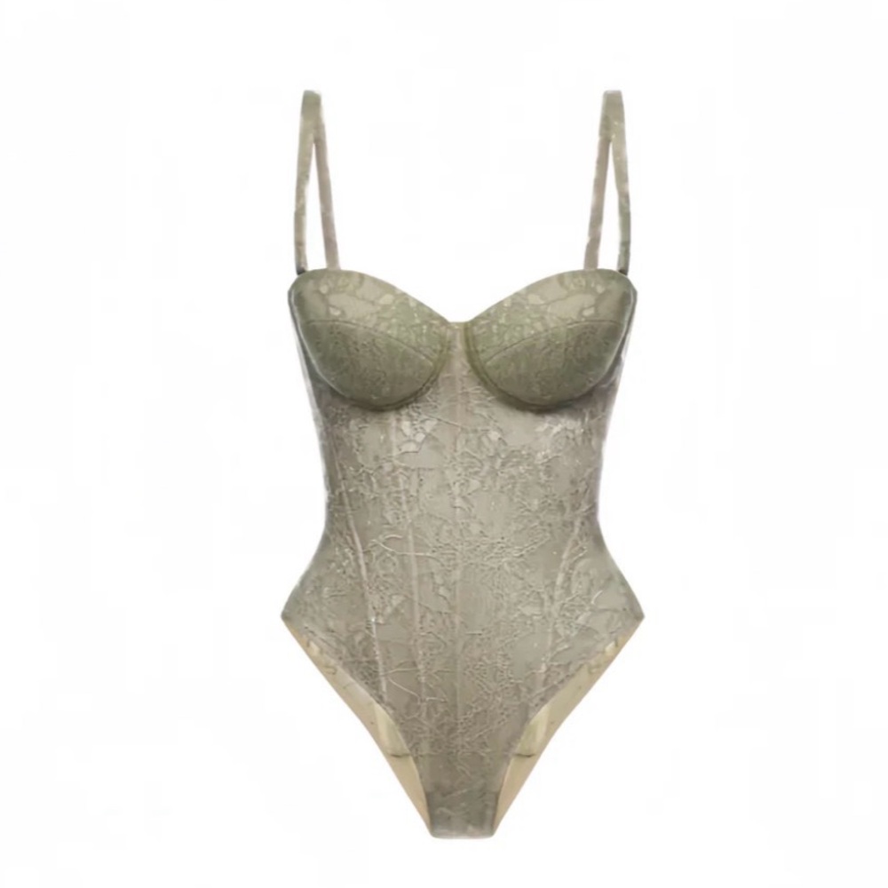 Perfect Corset Lace Bodysuit in Moss - Picture 4 of 13
